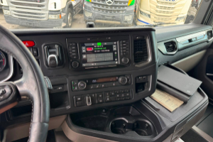 sattelzugmaschine_-_r450_4x2_-_scania_301895.jpg