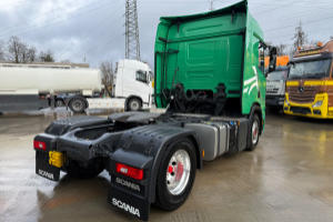 sattelzugmaschine_-_r450_4x2__-_scania_275656.jpg