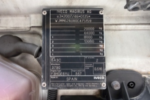sattelzugmaschine_-_s-way_490_4x2_-_iveco_296251.jpg