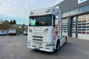 sattelzugmaschine_-_s450_4x2_2xtanks_1000l_-_scania_300758.jpg