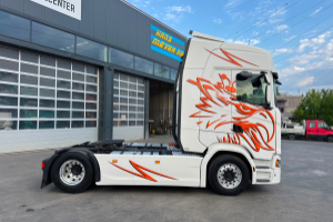 sattelzugmaschine_-_s450_4x2_2xtanks_1000l_-_scania_300761.jpg