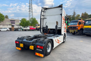 sattelzugmaschine_-_s450_4x2_2xtanks_1000l_-_scania_300762.jpg