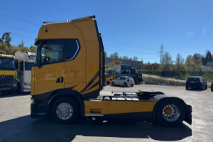 sattelzugmaschine_-_s580_v8_4x2_-_scania_306471.jpg