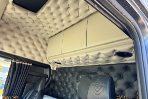 sattelzugmaschine_-_s580_v8_4x2_-_scania_306476.jpg