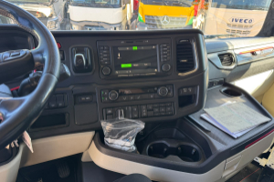 sattelzugmaschine_-_s580_v8_4x2_-_scania_306478.jpg