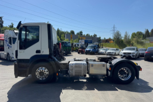 sattelzugmaschine_-_stralis_460_4x2_kompressor_ghh_-_iveco_290577.jpg