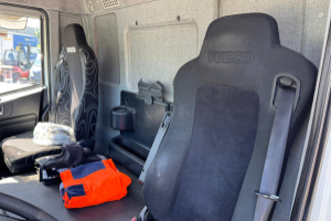 sattelzugmaschine_-_stralis_460_4x2_kompressor_ghh_-_iveco_290581.jpg