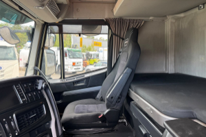 sattelzugmaschine_-_stralis_480_4x2_kompressor_ghh_-_iveco_304309.jpg