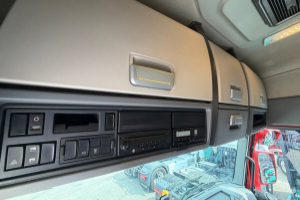 sattelzugmaschine_-_t480_4x2__-_renault_294470.jpg