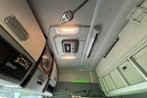 sattelzugmaschine_-_t520_4x2_high_cab_-_renault_244991.jpg