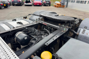 sattelzugmaschine_-_tgs_18_440_4x2_adr_-_man_303396.jpg