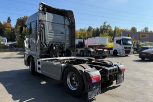 sattelzugmaschine_-_tgx_18_500_4x2__engine_defect__-_man_258014.jpg