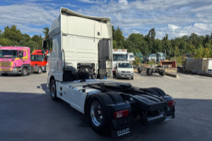 sattelzugmaschine_-_xf460_4x2__-_daf_248885.jpg