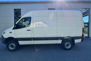 sprinter-319-cdi-4x4-pro-kasten-hd-3665-s-worker-panel-van-mercedes_304925.jpg