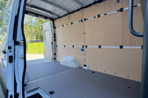 sprinter-319-cdi-4x4-pro-kasten-hd-3665-s-worker-panel-van-mercedes_304929.jpg