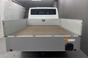 transporter-dkab-ch-3500-20-tdi-150-cab-chassis-vw_300809.jpg