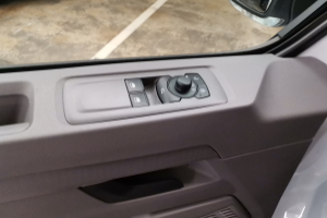 transporter-kaw-3100-20-tdi-110-panel-van-vw_292282.jpg